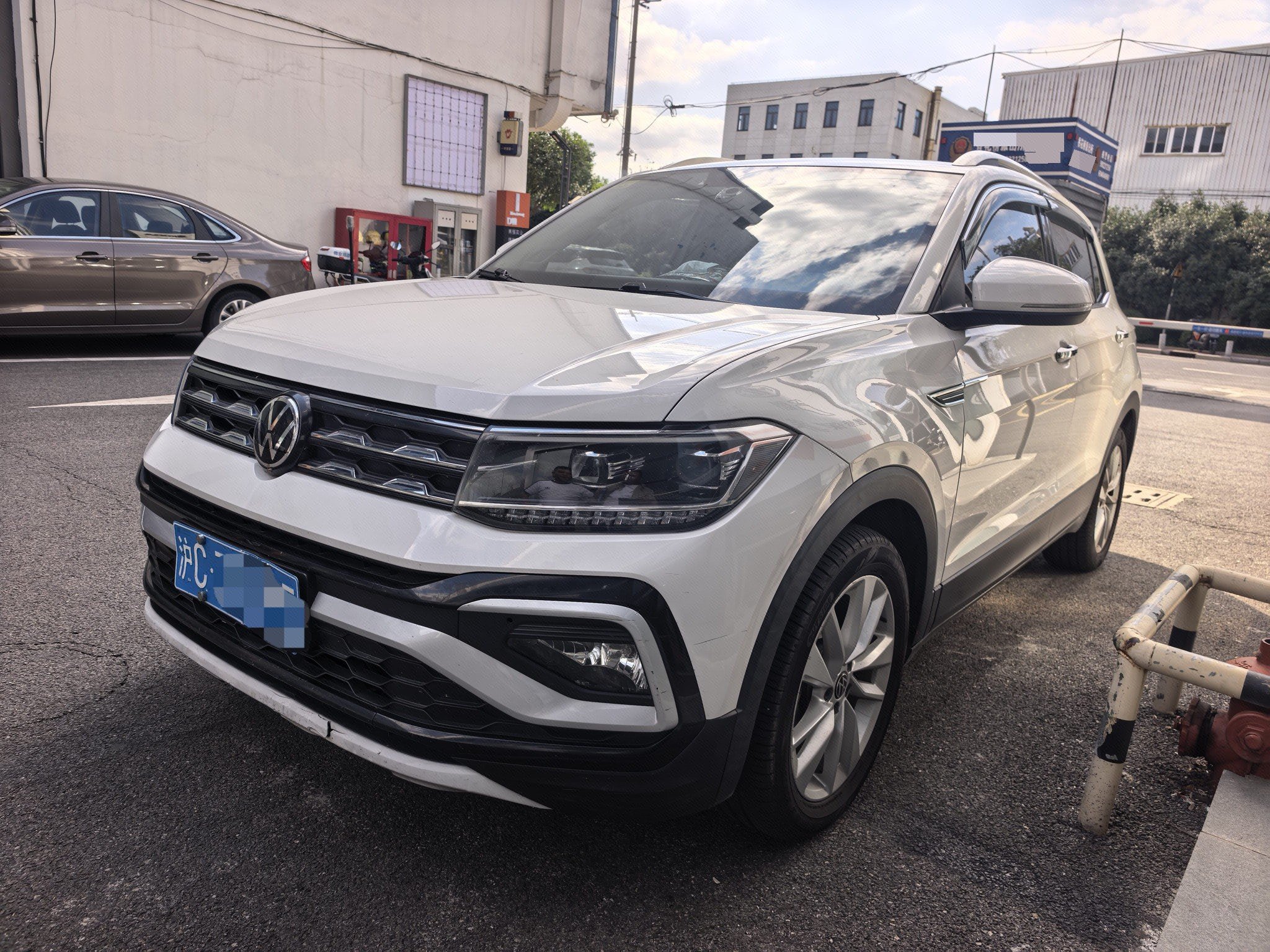 Volkswagen T-Cross 2021 Volkswagen T-Cross 2021 صورة سيارة
