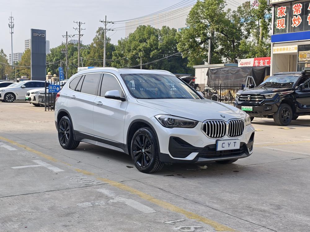 BMW X1 2021 car image #3