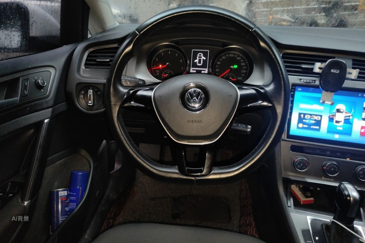 Volkswagen Golf 2017 car image #12