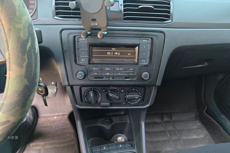 Volkswagen Santana 2021 car image #15