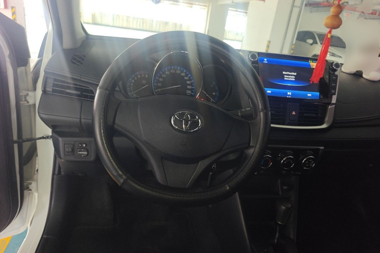 Toyota Vios 2017 imagen de coche #11