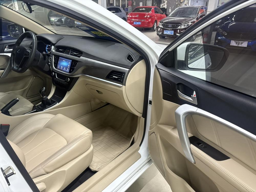 GEELY Emgrand 2017 #7 GEELY Emgrand 2017 car image #7