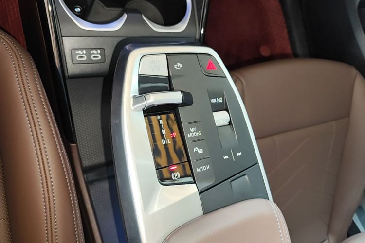BMW X1 2025 #14 BMW X1 2025 imagem de carro #14