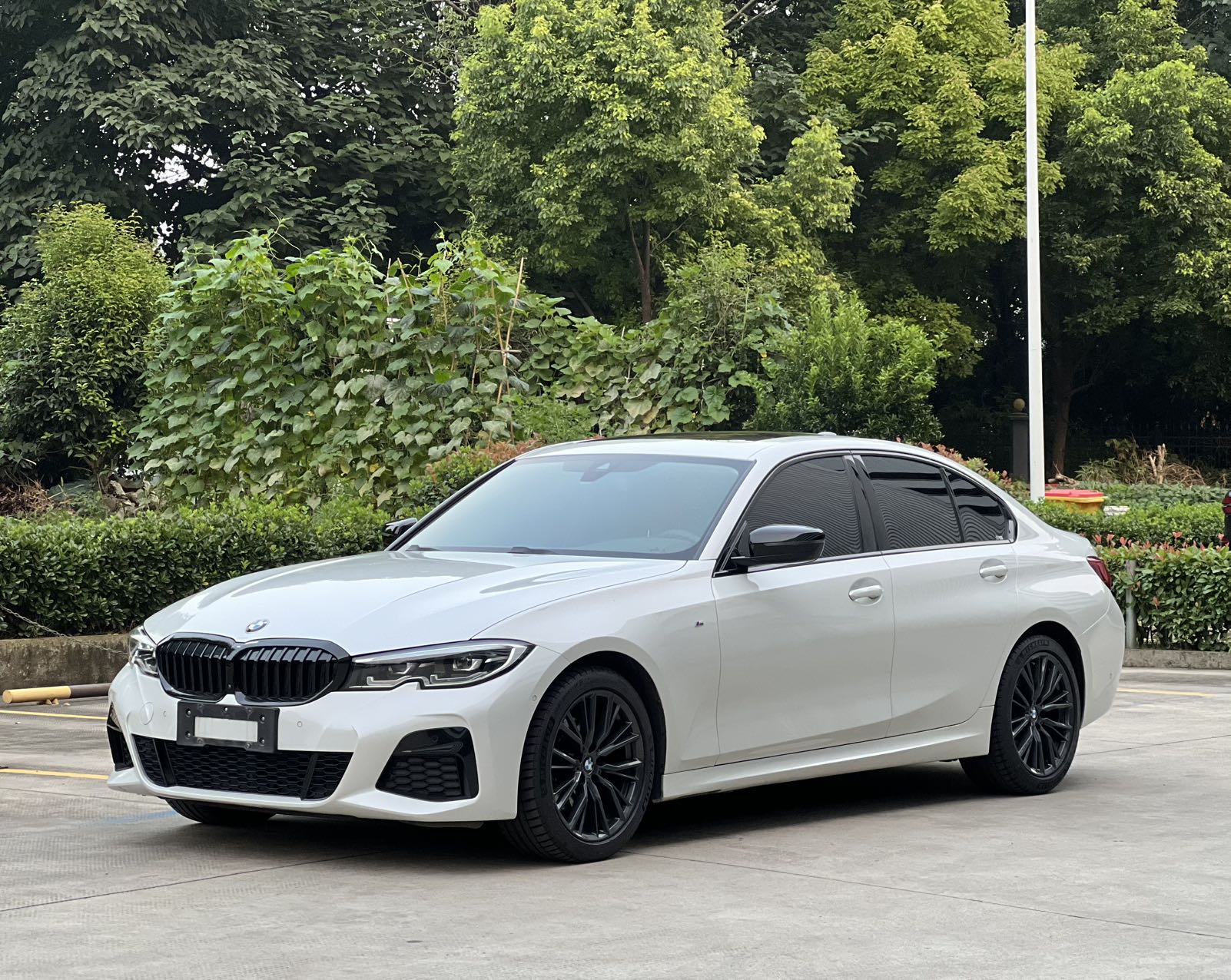 BMW 3 Series 2021 image de voiture 