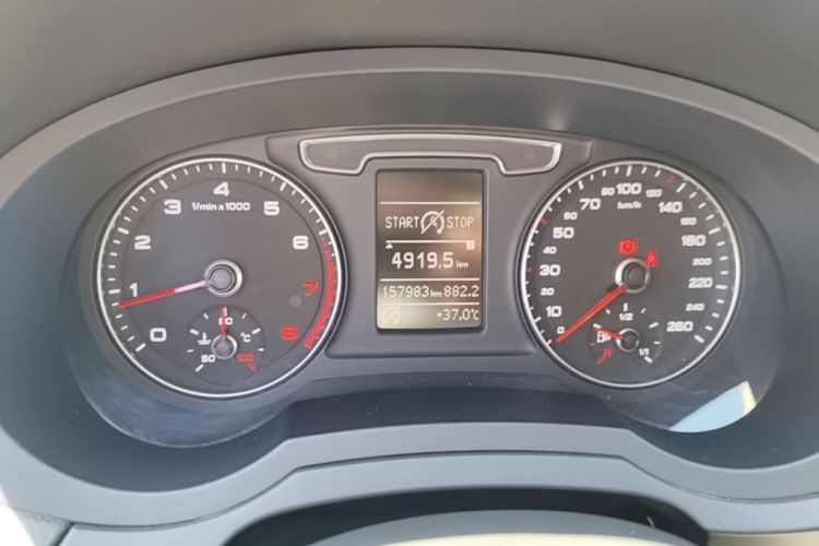 Audi Q3 2018 #12 Audi Q3 2018 car image #12