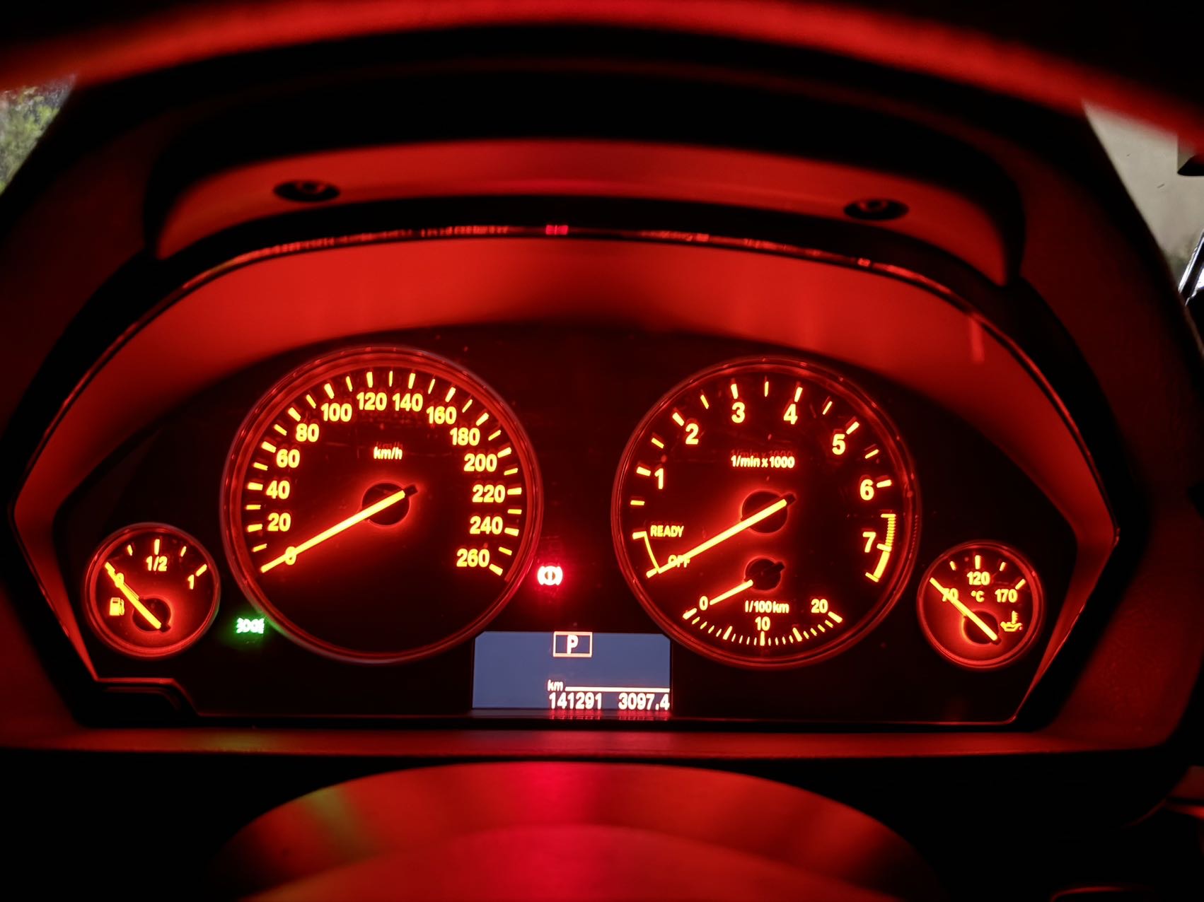 BMW 3 Series 2017 #10 BMW 3 Series 2017 car image #10
