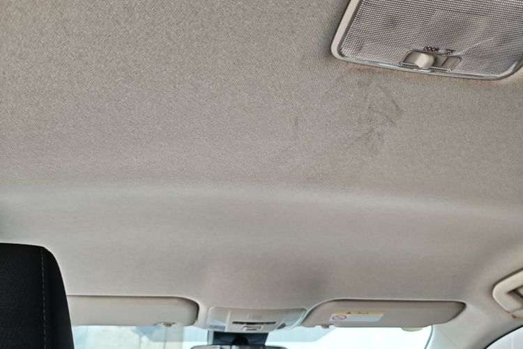Toyota Corolla 2023 car image #18