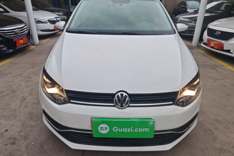 Volkswagen Polo 2017 car image #3