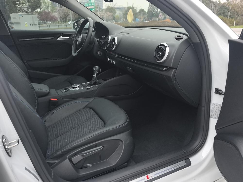 Audi A3 2019 #11 Audi A3 2019 صورة سيارة #11