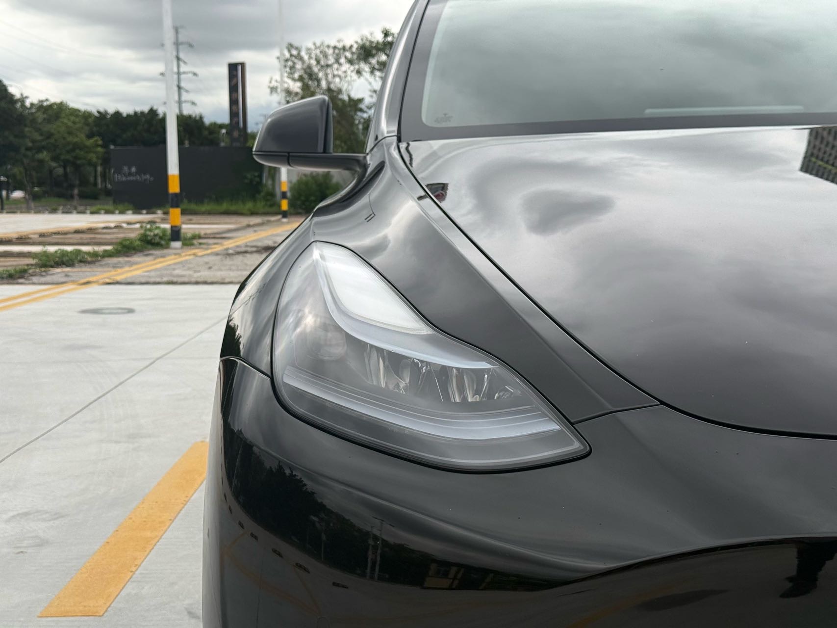 Tesla Model Y 2022 #11 Tesla Model Y 2022 car image #11
