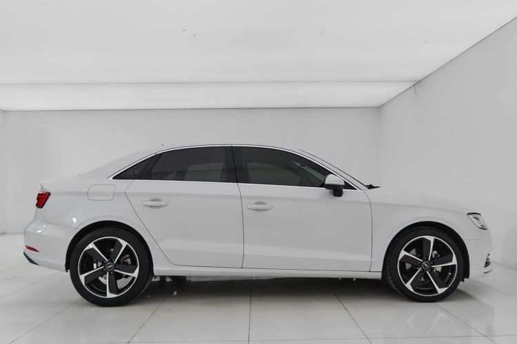 Audi A3 2019 #5 Audi A3 2019 car image #5