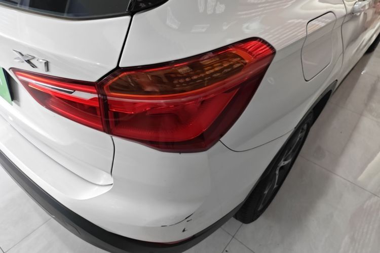 BMW X1 2018 #8 BMW X1 2018 car image #8