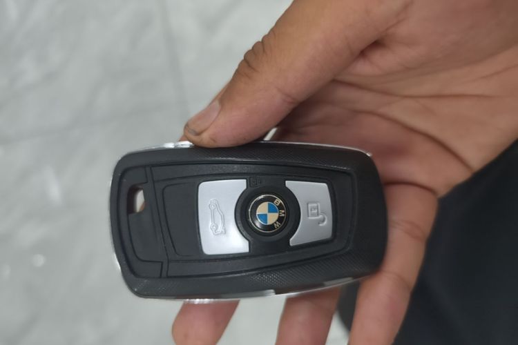 BMW 3 Series 2017 #9 BMW 3 Series 2017 изображение автомобиля #9