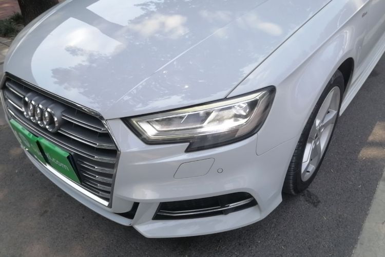 Audi A3 2021 car image #23