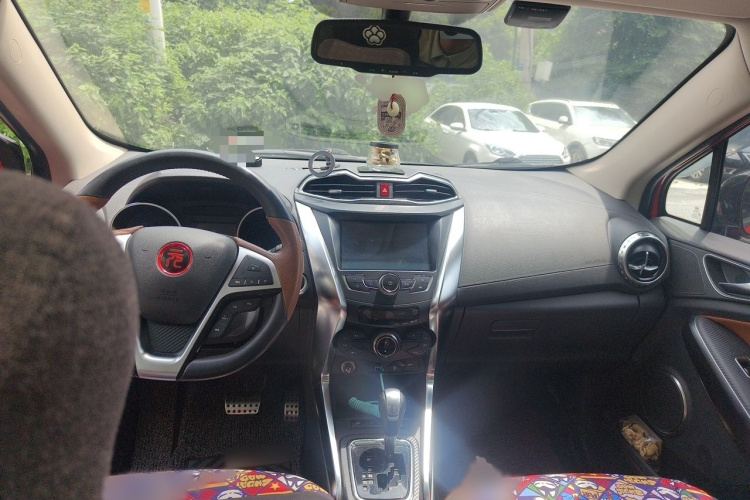 BYD Yuan 2017 #12 BYD Yuan 2017 car image #12