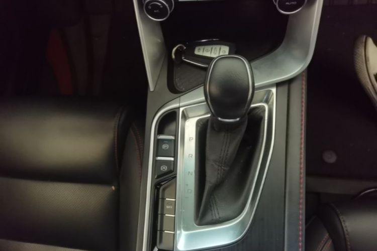 GEELY Binray 2019 car image #14