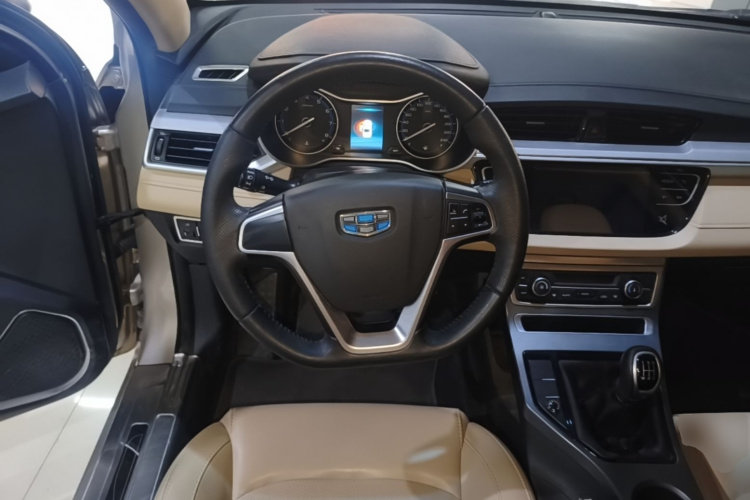 GEELY Emgrand 2018 immagine di auto #11