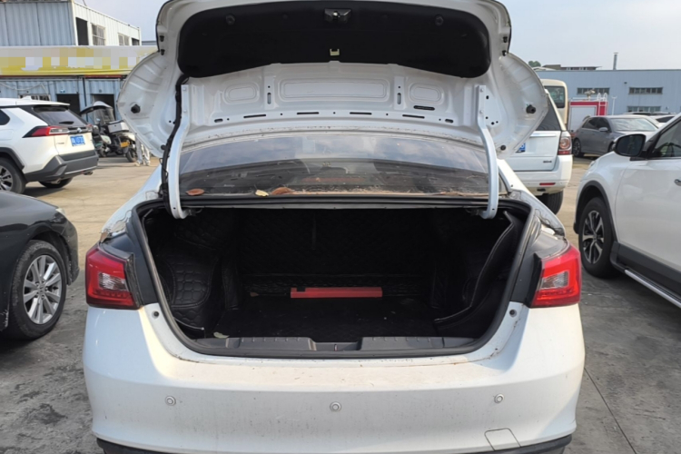 Chery Arrizo 5 2018 immagine di auto #19