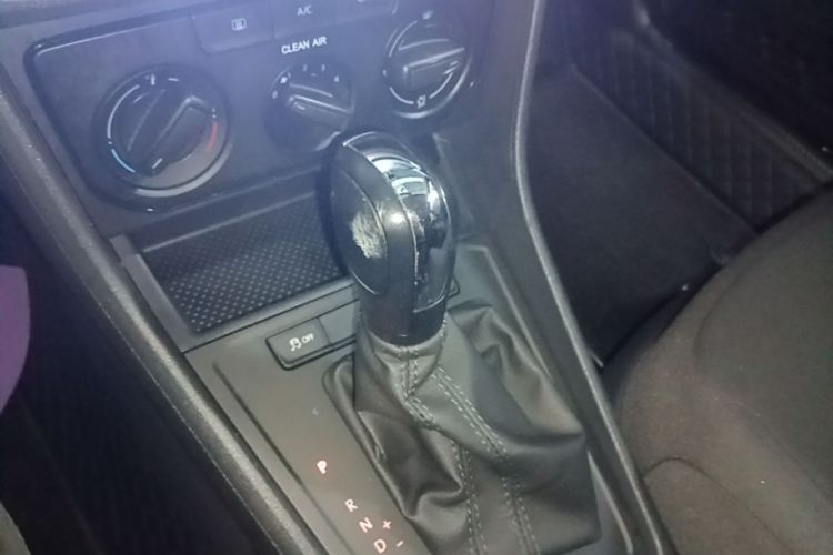 Volkswagen Lavida 2018 #14 Volkswagen Lavida 2018 car image #14