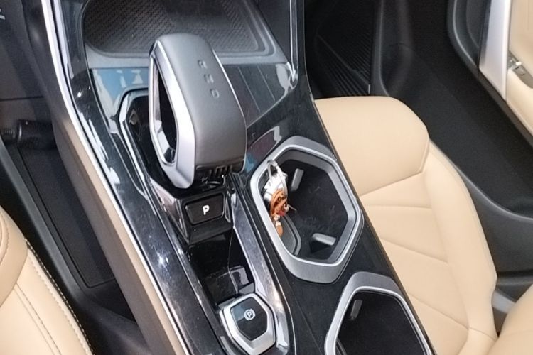 GEELY Boyue L 2023 #14 GEELY Boyue L 2023 изображение автомобиля #14