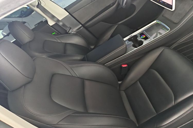 Tesla Model Y 2022 #27 Tesla Model Y 2022 car image #27