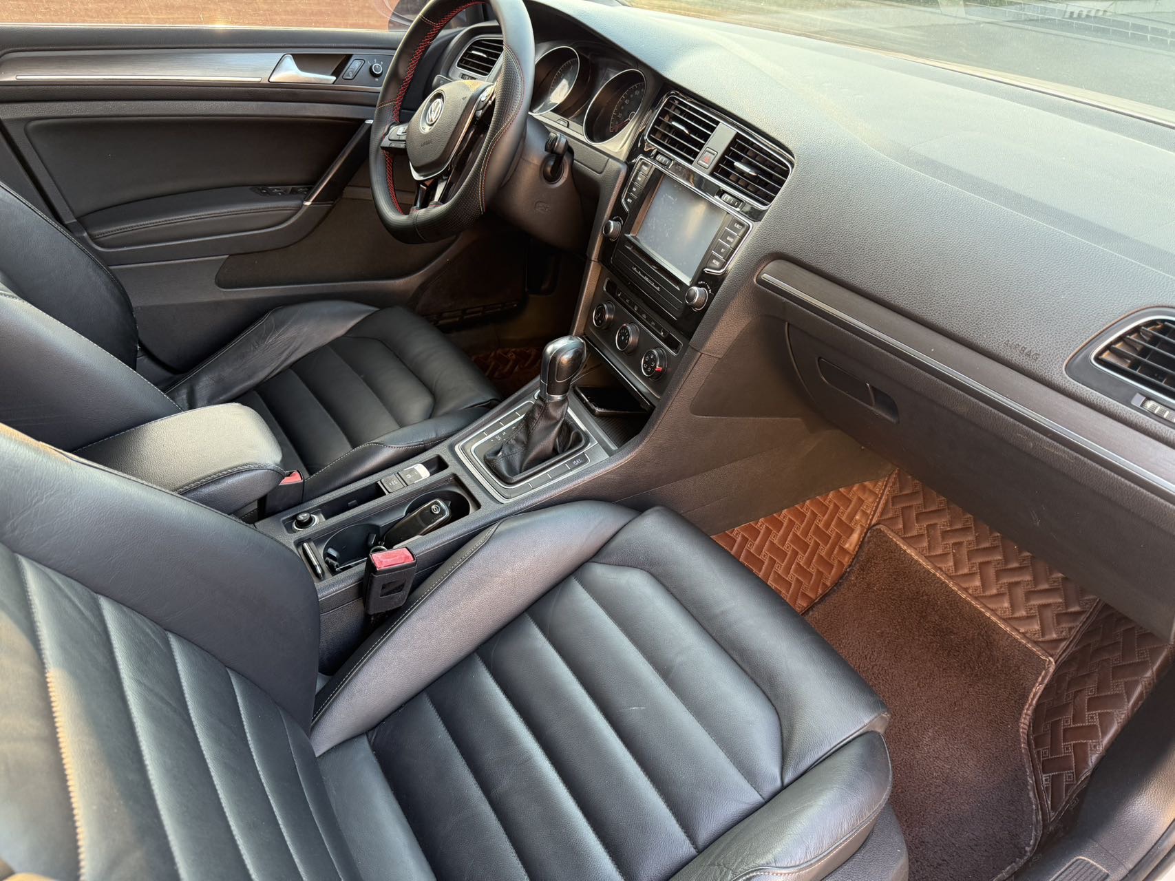 Volkswagen Golf 2015 immagine di auto #7