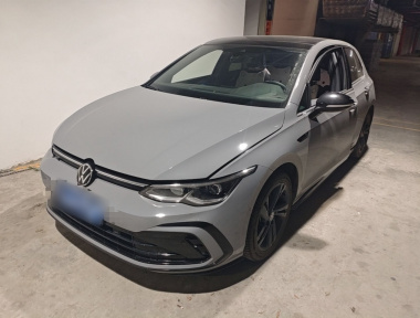 Volkswagen Golf 2023 car image 