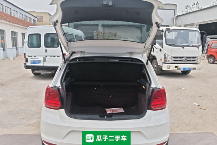 Volkswagen Polo 2017 #19 Volkswagen Polo 2017 car image #19