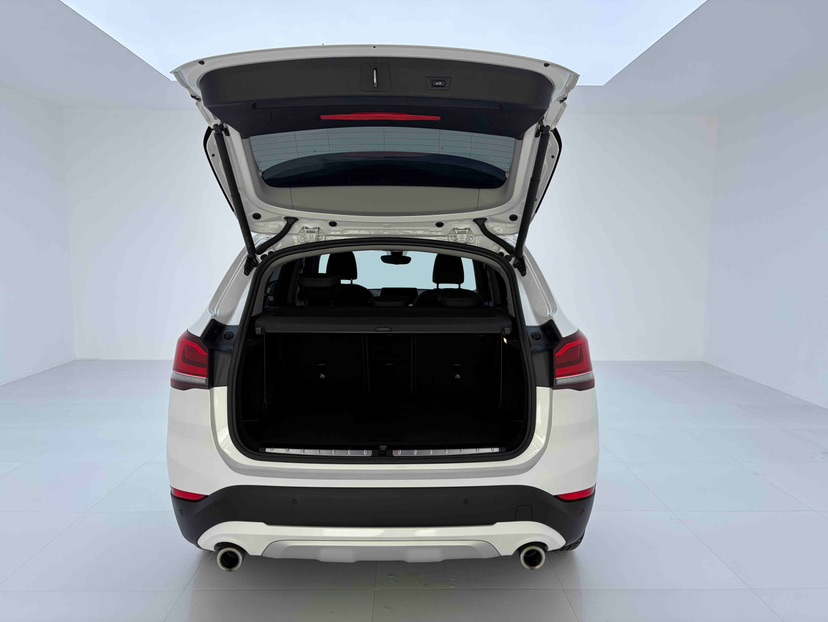 BMW X1 2023 car image #14