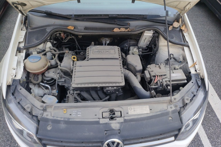 Volkswagen Polo 2017 car image #18