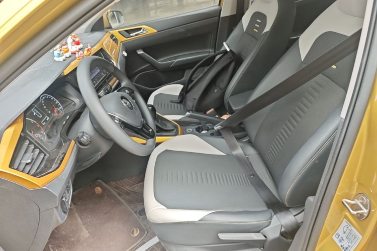 Volkswagen Polo 2020 car image #15