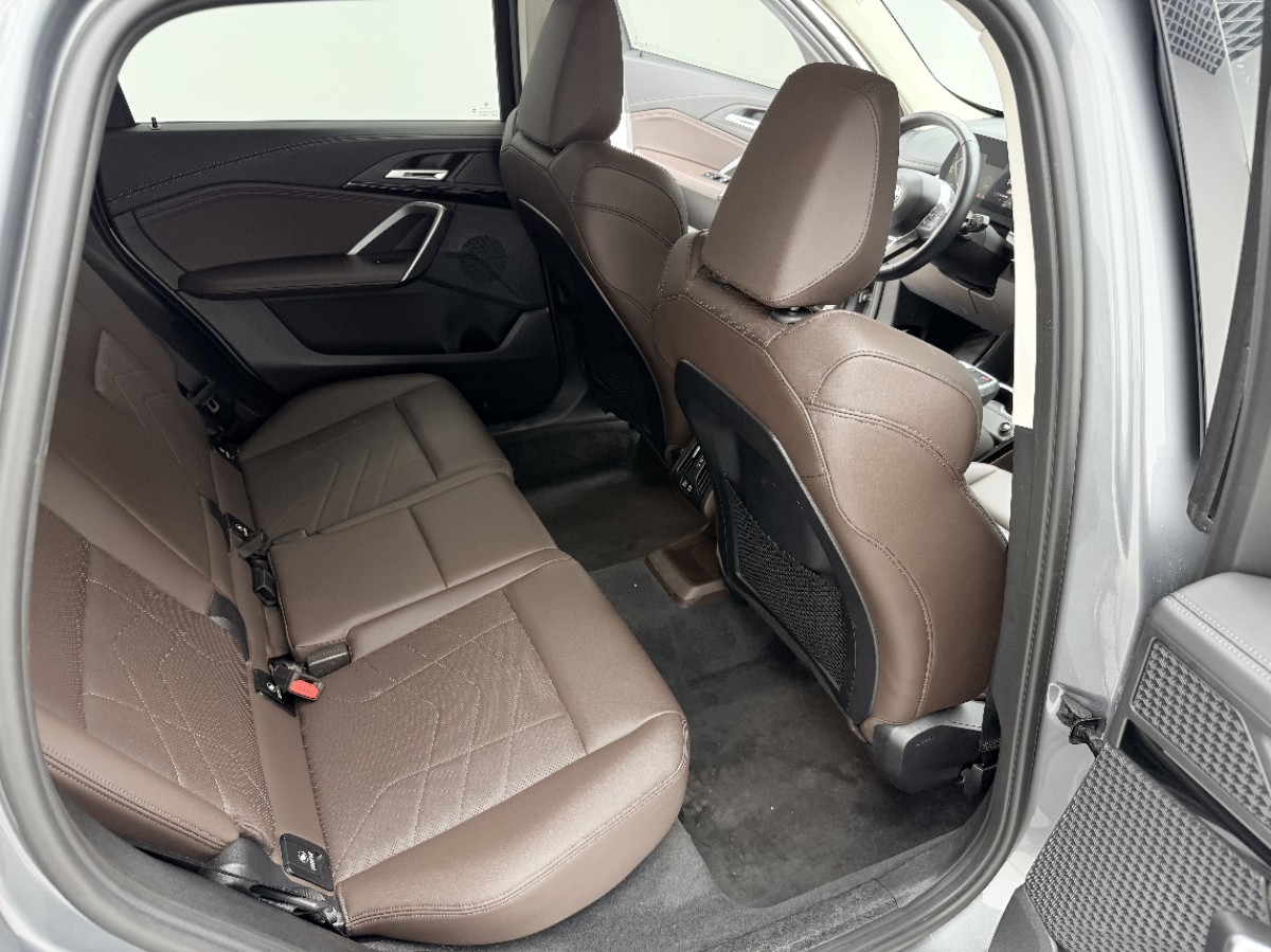 BMW X1 2023 car image #9