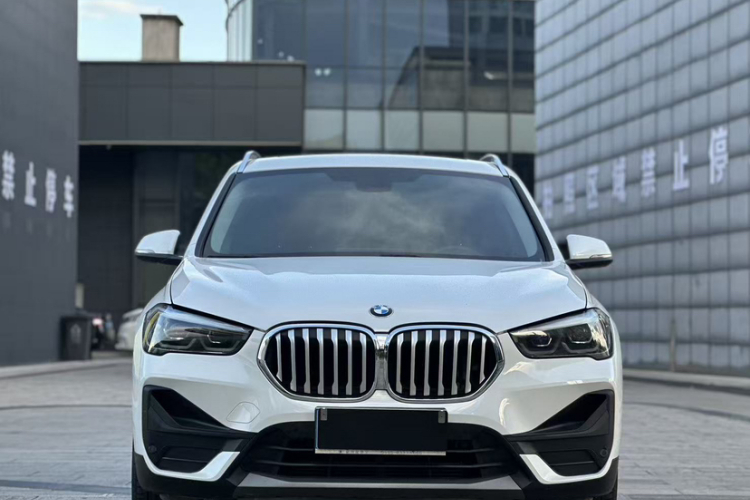 BMW X1 2017 #11 BMW X1 2017 car image #11