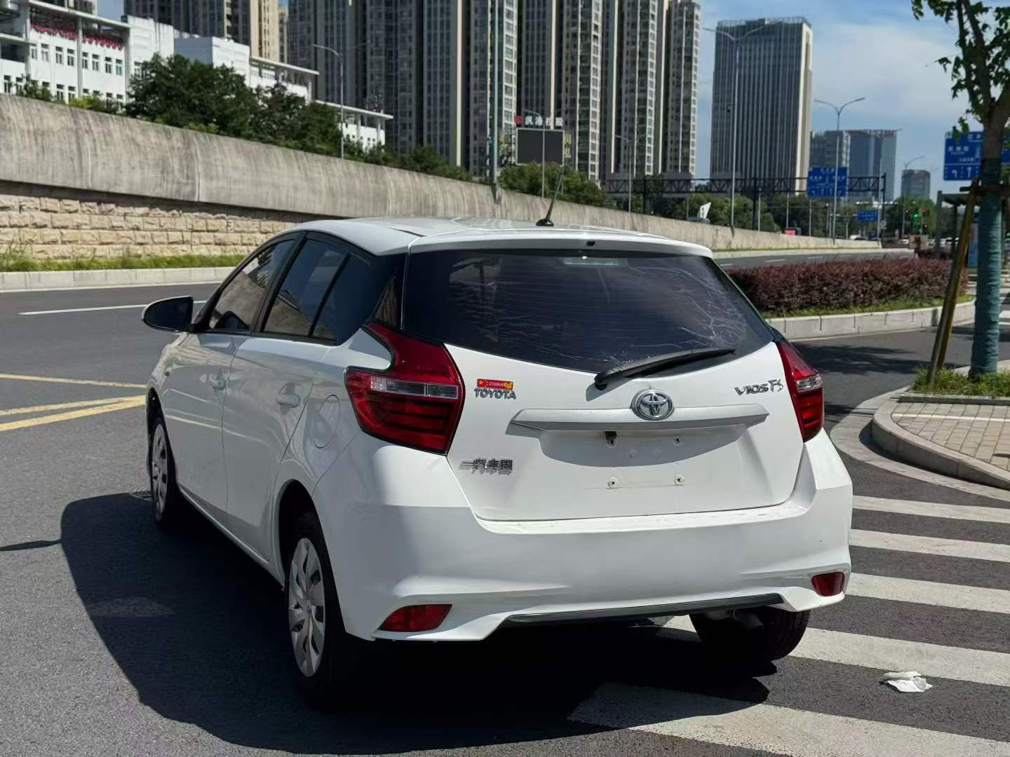 Toyota Vios FS 2017 #9 Toyota Vios FS 2017 car image #9