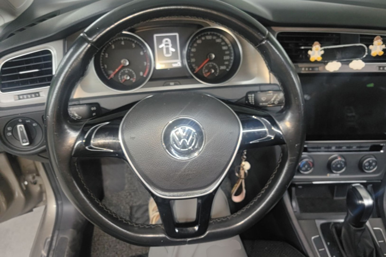 Volkswagen Golf 2017 #15 Volkswagen Golf 2017 car image #15