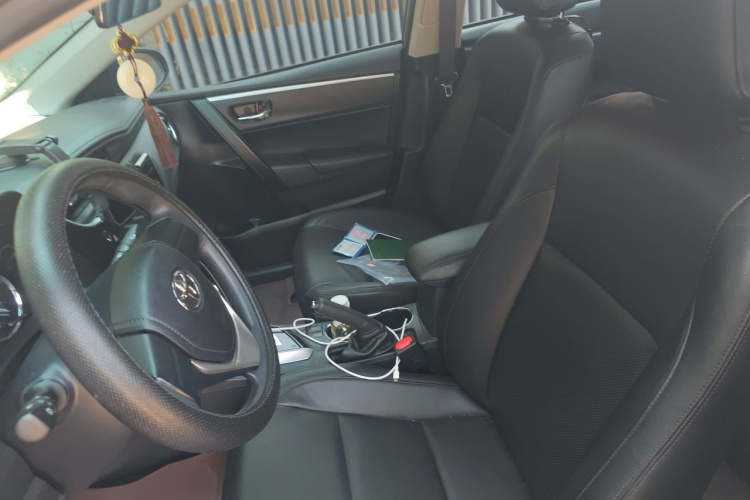 Toyota Corolla 2018 car image #15