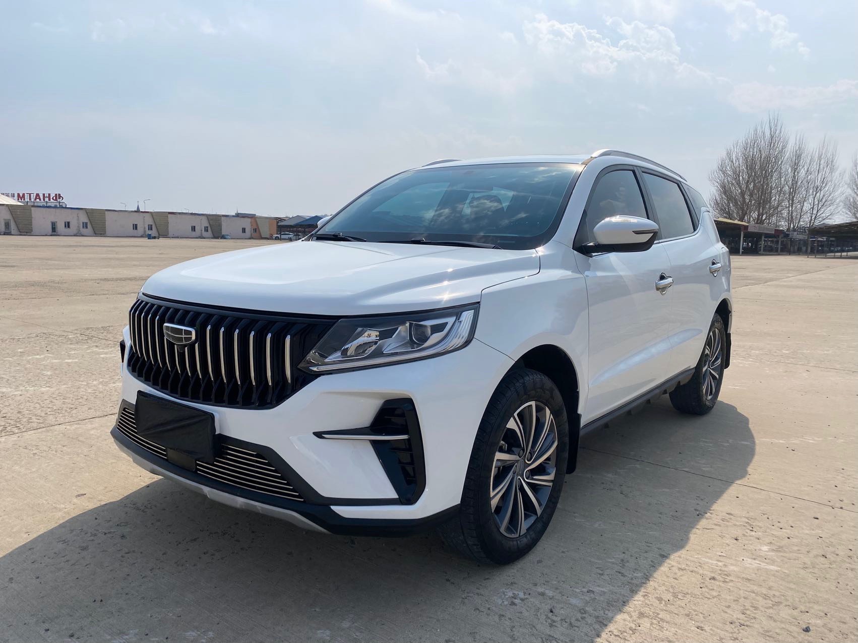 GEELY Vision X6 2022 car image 