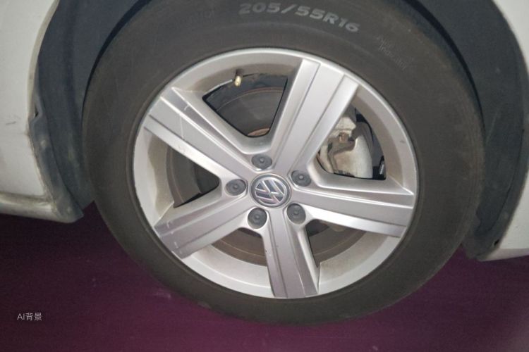 Volkswagen Golf 2015 car image #9