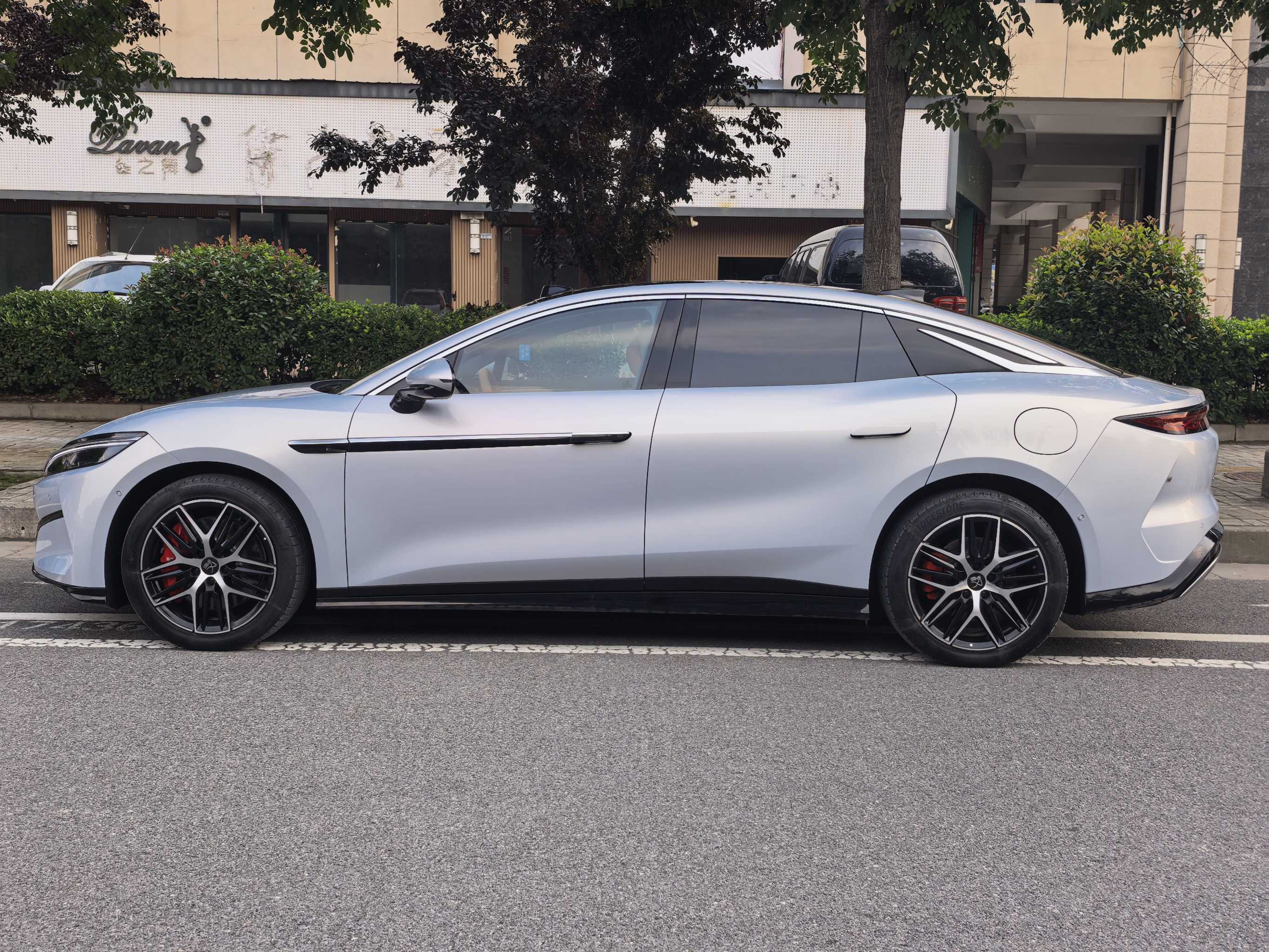 BYD HanL 2025 car image #4