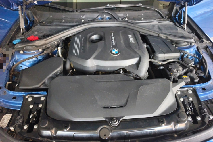 BMW 3 Series 2017 #18 BMW 3 Series 2017 car image #18