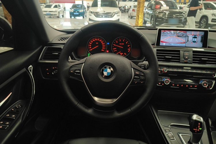 BMW 3 Series 2017 #11 BMW 3 Series 2017 car image #11