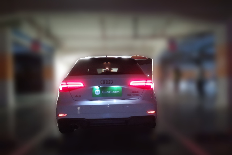 Audi A3 2019 immagine di auto #4
