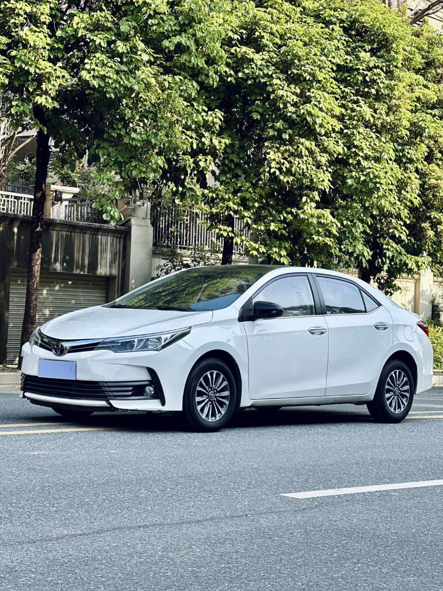 Toyota Corolla 2017 car image #3
