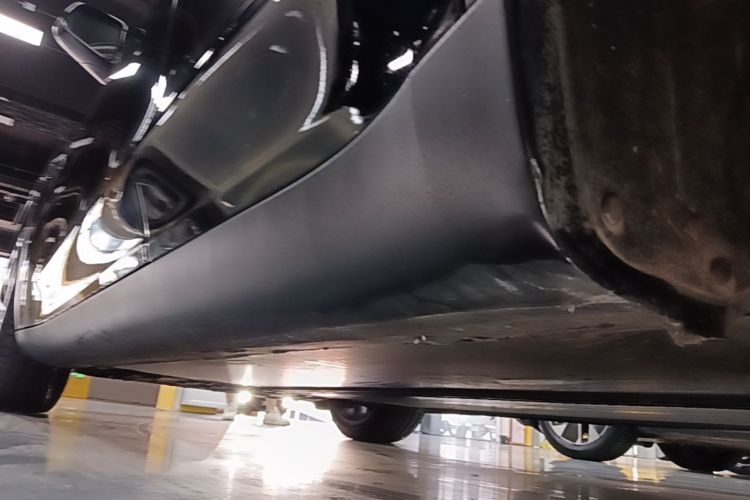 Tesla Model Y 2022 car image #27