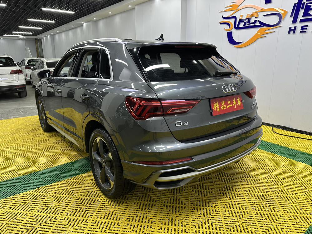 Audi Q3 2023 #4 Audi Q3 2023 car image #4