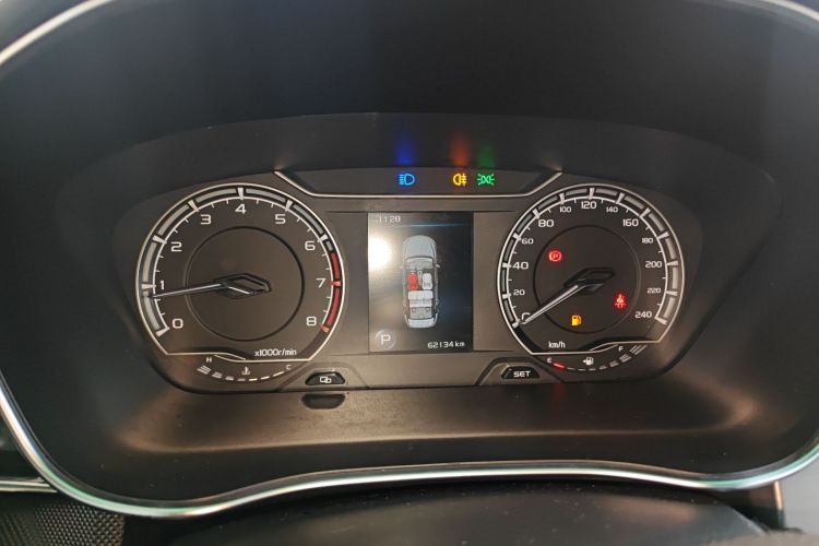 GEELY Binray 2020 car image #16