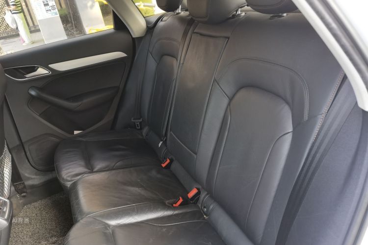 Audi Q3 2017 #19 Audi Q3 2017 car image #19