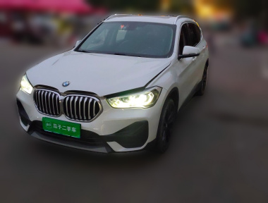 BMW X1 2021 BMW X1 2021 car image