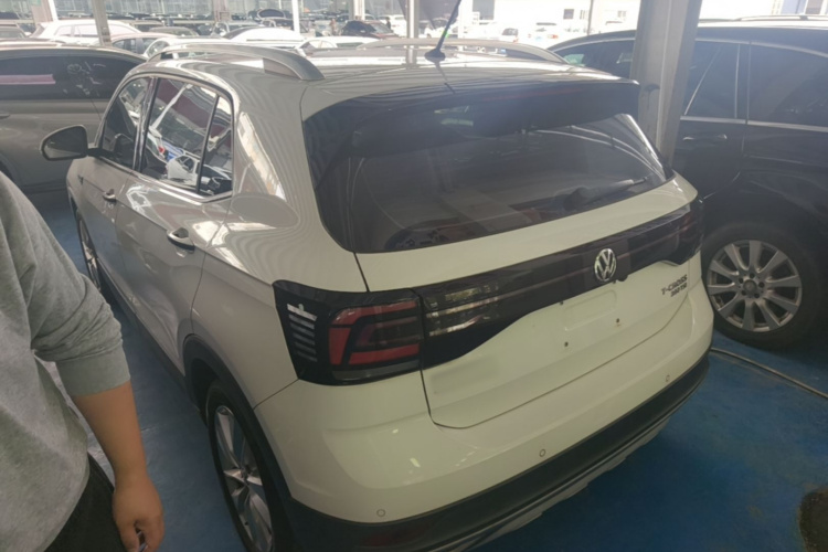 Volkswagen T-Cross 2020 #5 Volkswagen T-Cross 2020 immagine di auto #5