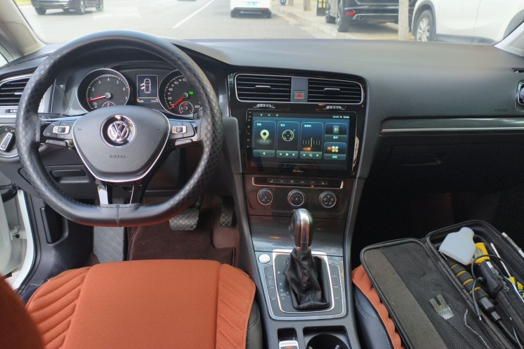 Volkswagen Golf 2018 #7 Volkswagen Golf 2018 car image #7